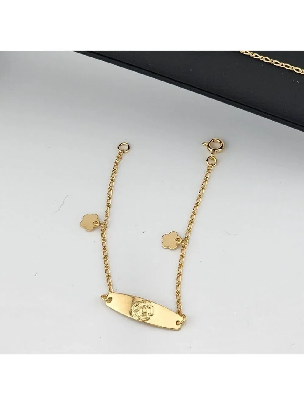 Brand New Brazilian 18k Gold Filled Flower Bracelet